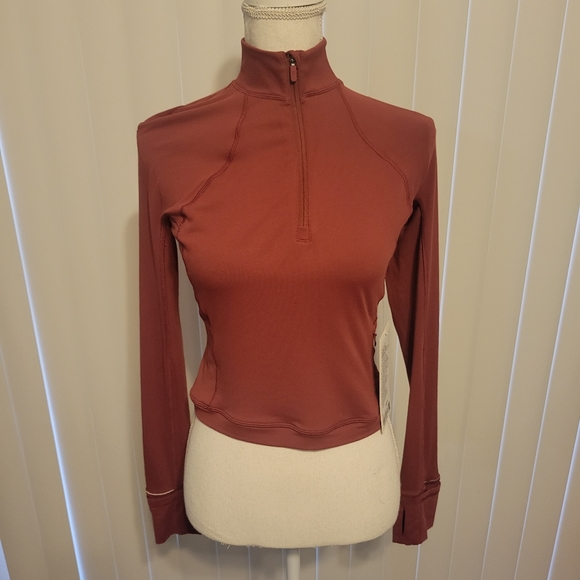 lululemon athletica Tops - LULULEMON ITS RULU RUN CROPPED HALF ZIP